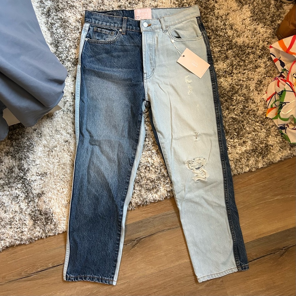 NWT REVICE DENIM TWO TONE JEANS - Picture 2 of 4